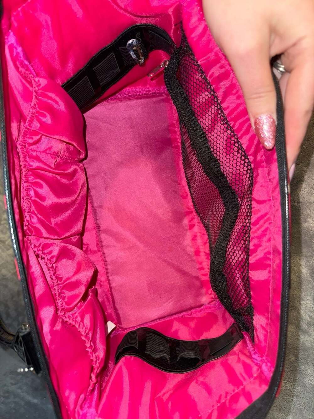 Caboodles Chevron Print Cosmetic Travel Tote Bag - Picture 5 of 10